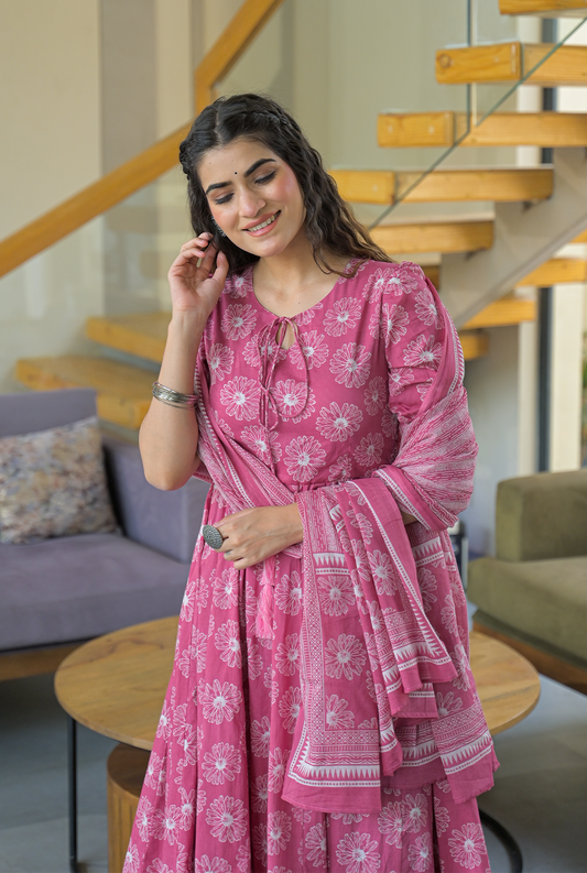 Gulabri Noor Cotton Suit Set