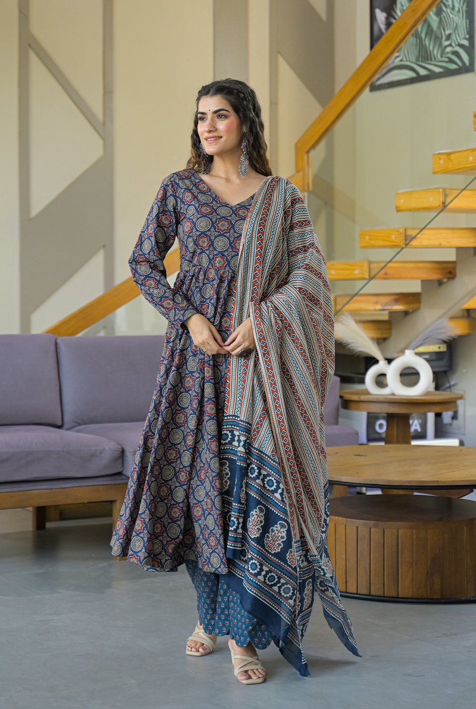 VEDIKA BLUE COTTON SUIT SET