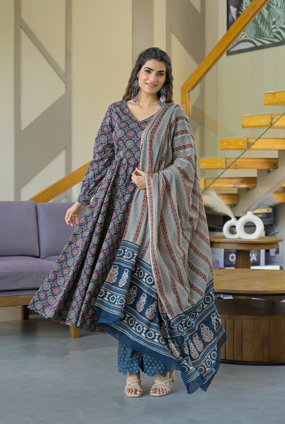 VEDIKA BLUE COTTON SUIT SET