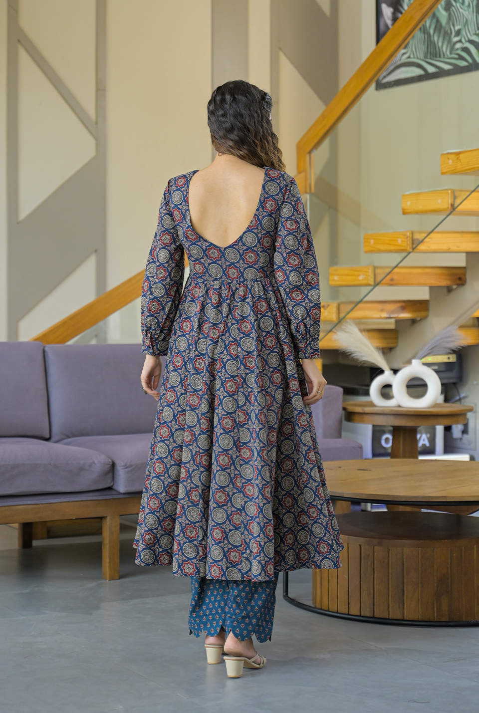 VEDIKA BLUE COTTON SUIT SET