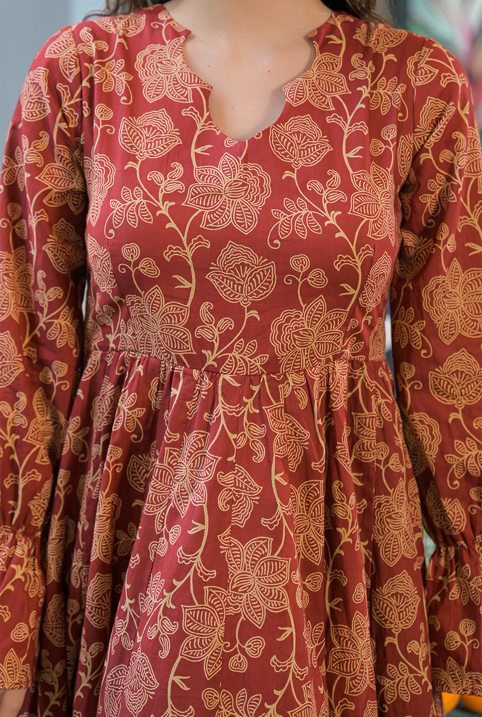 Ojasvi cotton suit set