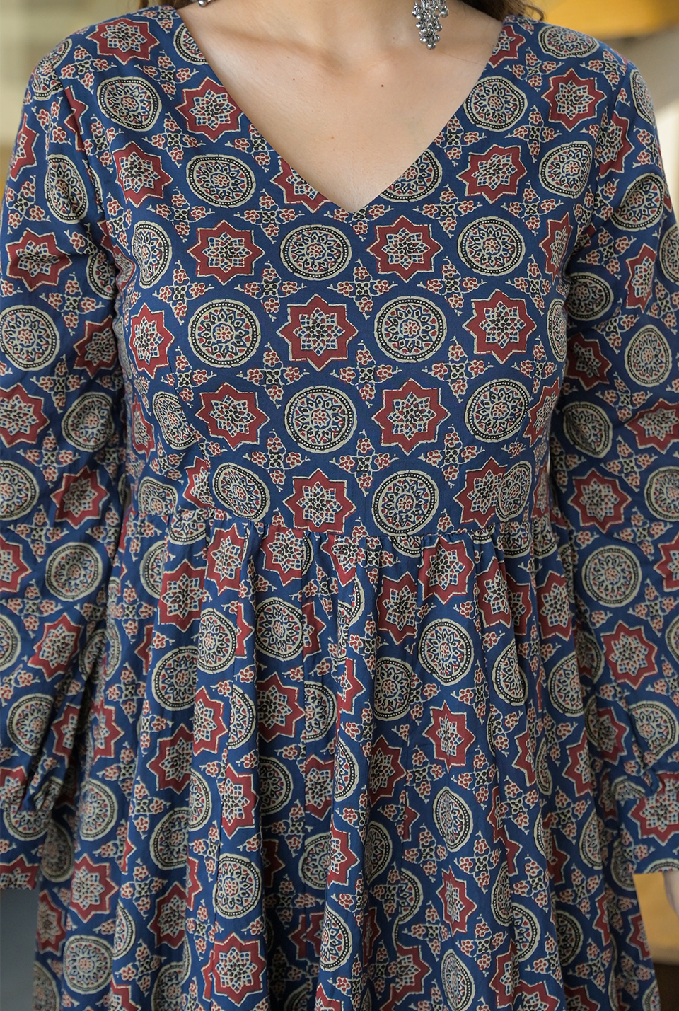 VEDIKA BLUE COTTON SUIT SET