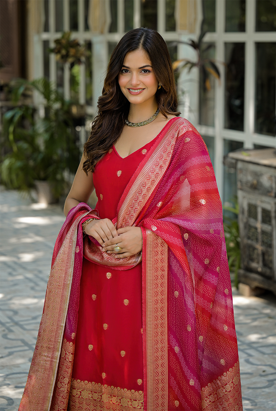 Naina Red organza Suit Set