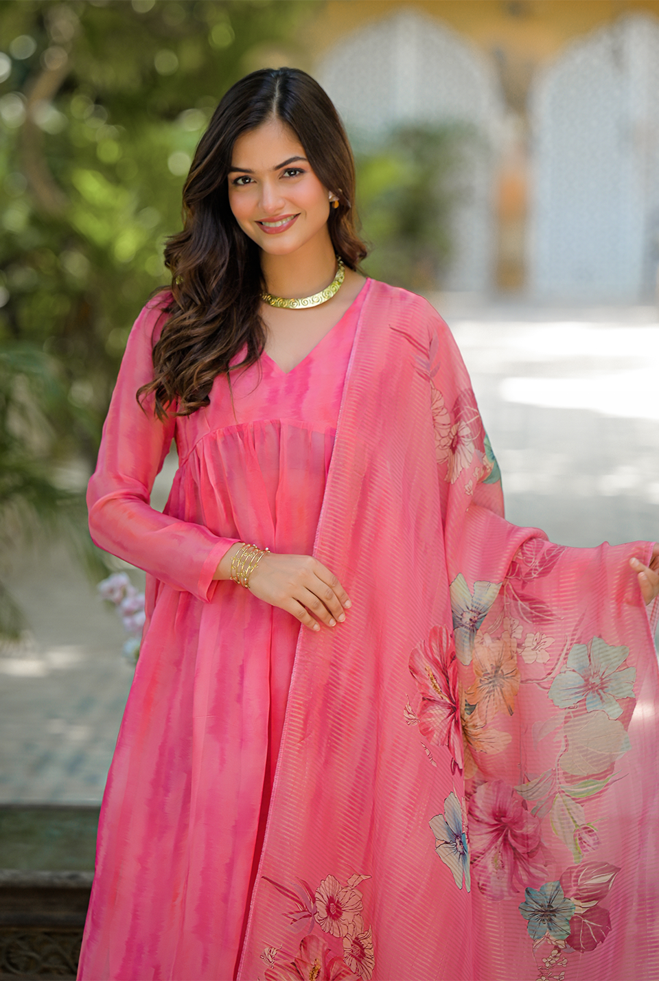 Lotus Pink organza Nyra Cut Set