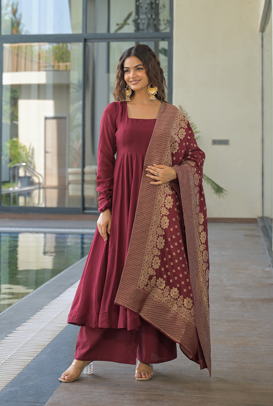 Aayat Silk suit set