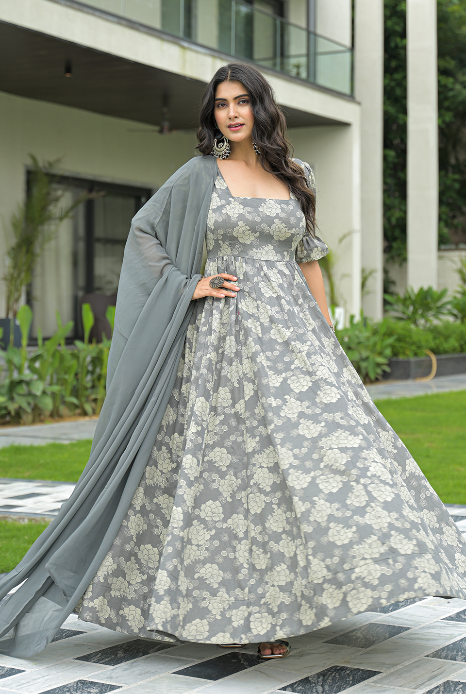Akira Grey Maxi Set