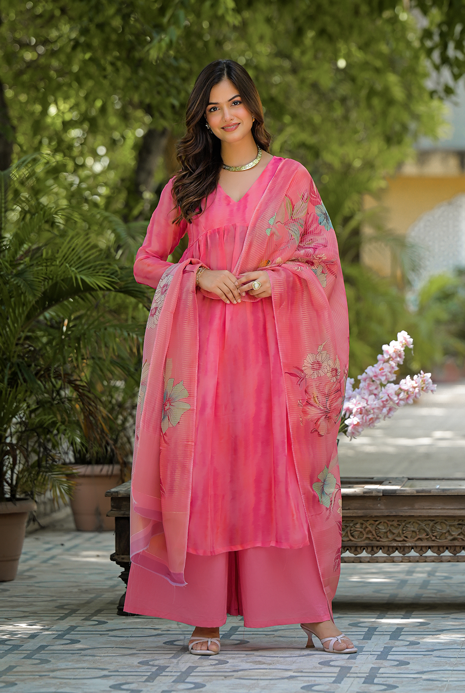 Lotus Pink organza Nyra Cut Set