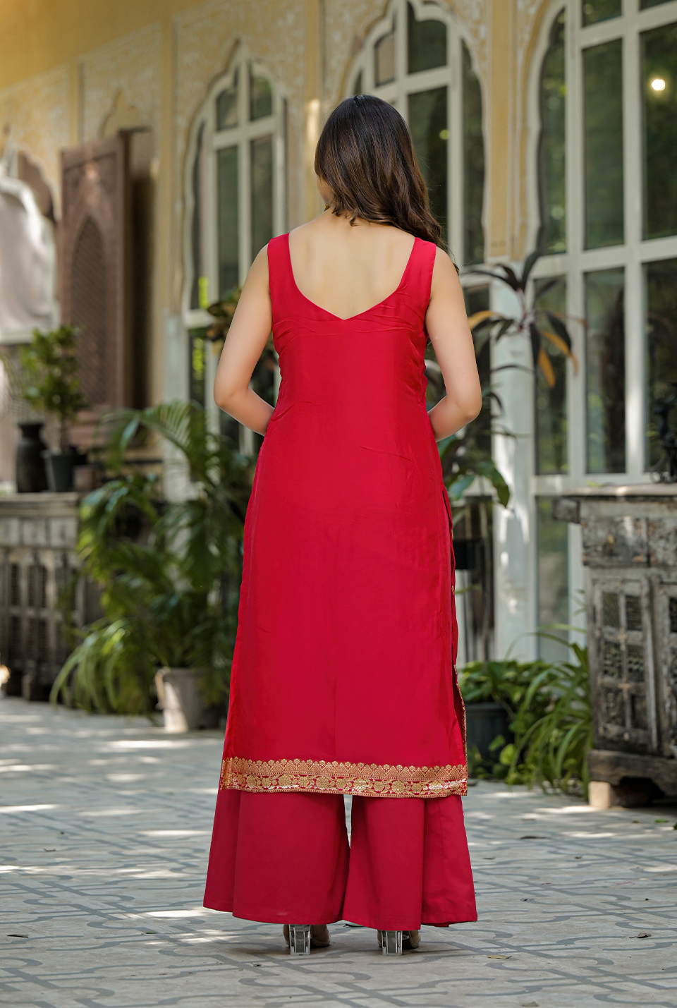 Naina Red organza Suit Set