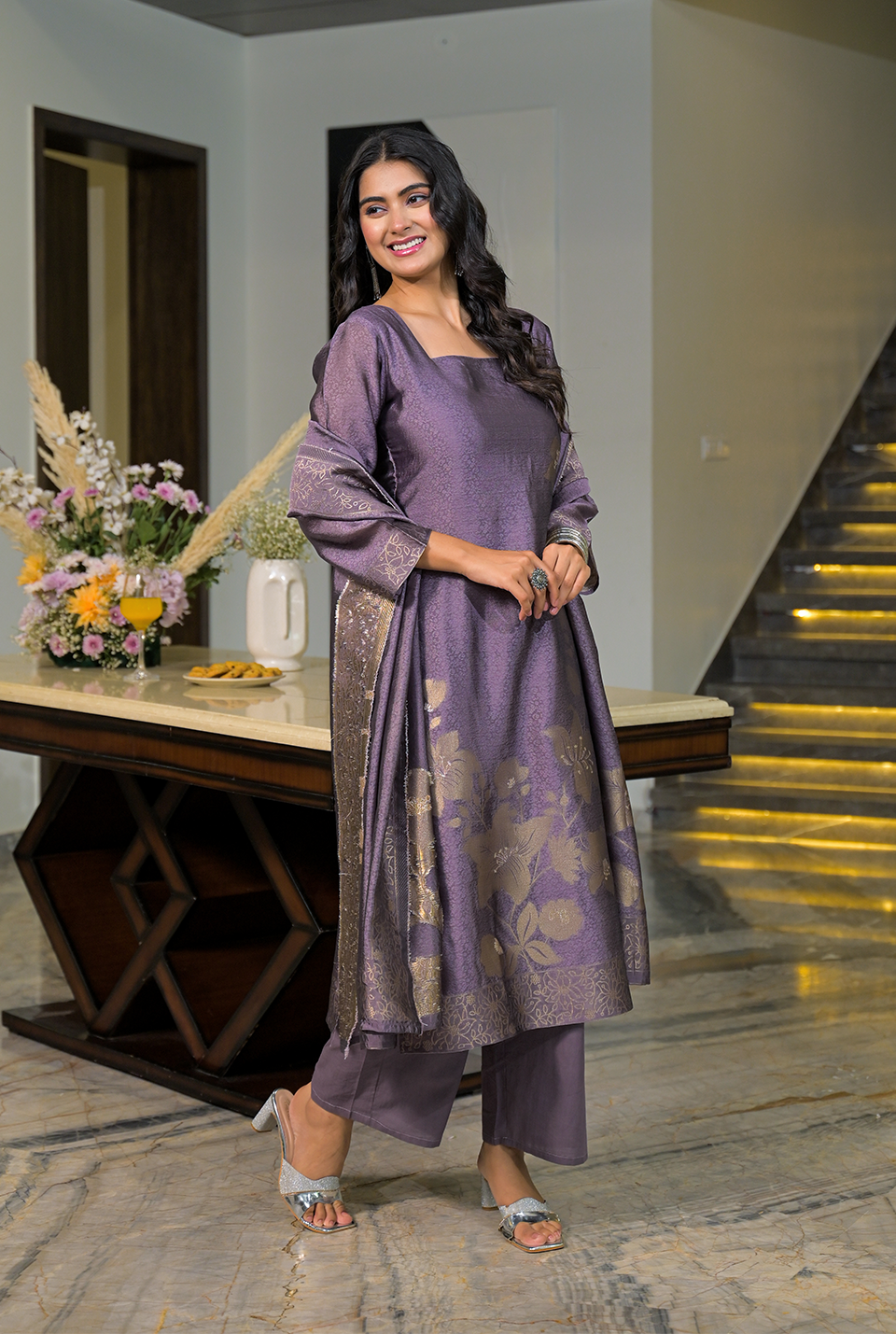 Ekanta silk suit set