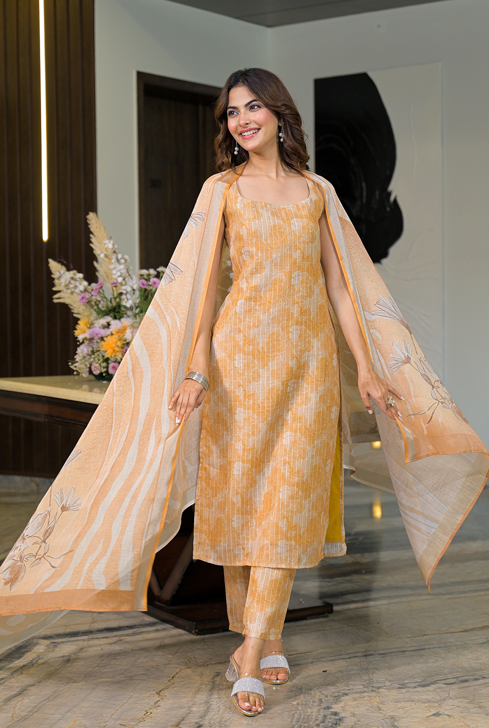 Vrinda floral suit  set