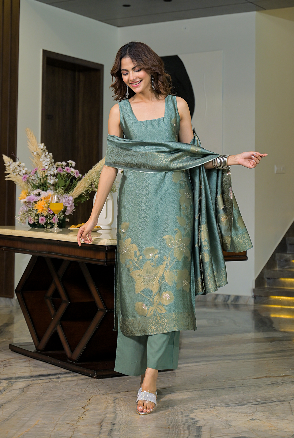 Kavya silk suit set