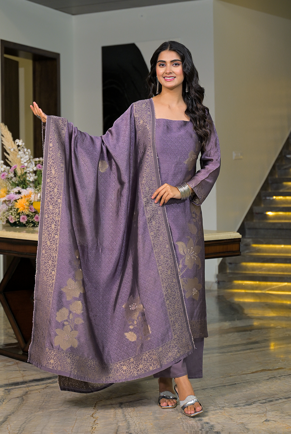 Ekanta silk suit set